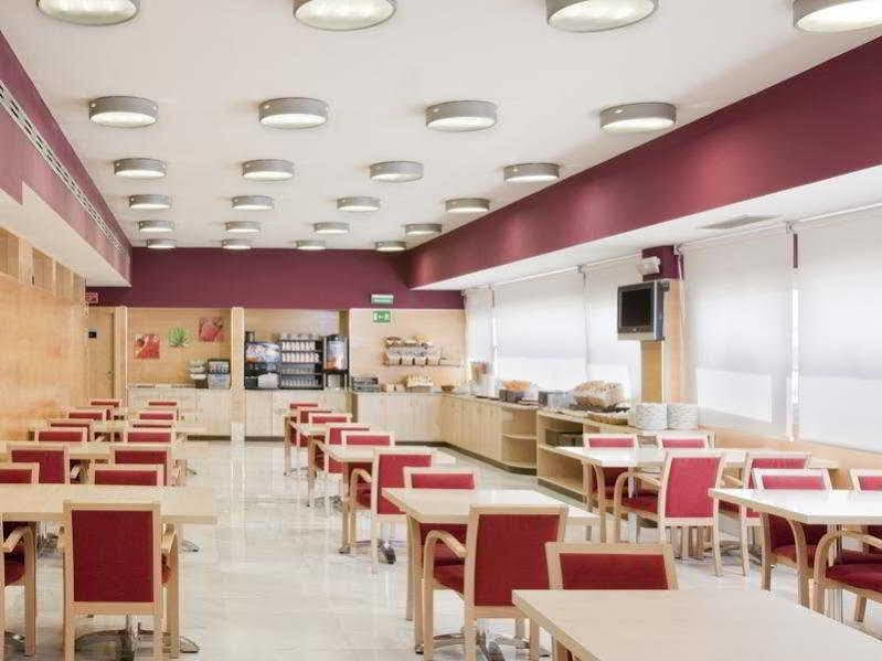 Holiday Inn Express Alcobendas By Ihg Exterior photo